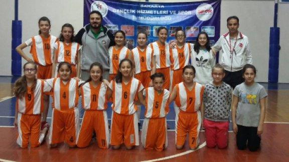 Yücel Ballık Ortaokulu Basketbol Takımı Küçük Kızlarda İl 2.Oldu!